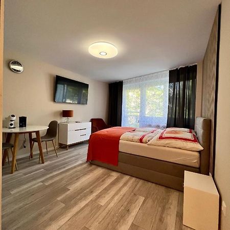 Apartment Am Stadtbach By Aux Property Augsburg Luaran gambar